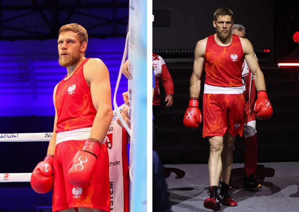 34-letni Aleksiej Sewostjanow, Kazach z polskim obywatelstwem, przyjął stanowisko trenera kadry Grzegorza Proksy i nie bierze udziału w trwających w Dubaju mistrzostwach świata organizacji IBA Mężczyzna w czerwonym stroju bokserskim z emblematem orła biało-czerwonego na piersi. Ubrany w czerwone rękawice i szorty, stoi przy ringu oraz wchodzi na arenę, w tle widoczne są osoby z ekipy oraz niebieskie oświetlenie.