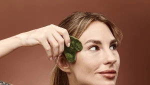 Czy masaże twarzy gua sha naprawdę coś dają? Sprawdziłam to na sobie