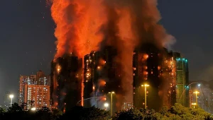 Tragiczny bilans pożaru w Hongkongu. Służby zakończyły poszukiwania