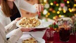 Jesz tak uszka? To wielka wtopa. Quiz znajomości dobrych manier