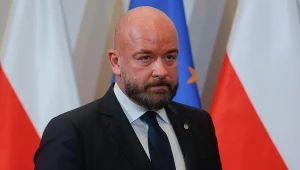 Partia apeluje, by złożył dymisję, w tle zarzuty. Wymowna reakcja Sutryka