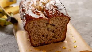 Świąteczny keks z bananami robię zamiast kosztownych ciast. Jest pyszny