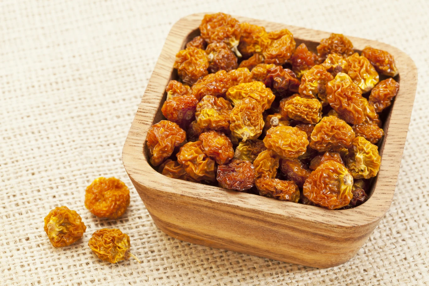 Te suszone jagody to nie tylko smaczna i egzotyczna przekąska, ale również skarbnica cennych składników odżywczych. Te suszone jagody to nie tylko smaczna i egzotyczna przekąska, ale również skarbnica cennych składników odżywczych.