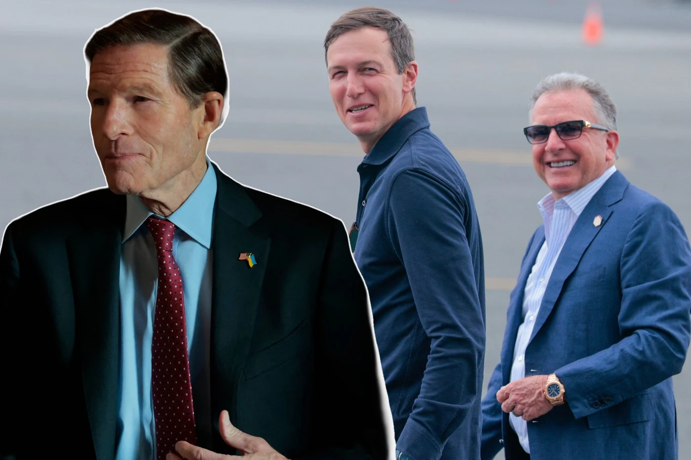 Trzech mężczyzn, jeden z nich ubrany w garnitur z krawatem, pozostali w casualowych ubraniach, stoją na lotnisku, dwóch z nich uśmiechniętych, jeden zwrócony przodem, na tle otwartej przestrzeni.