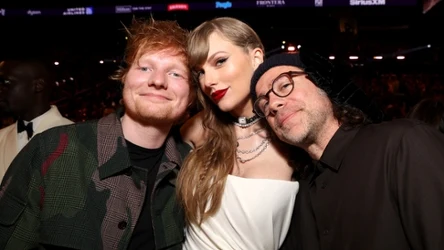 Ed Sheeran i Taylor Swift z Aaronem Dessnerem podczas rozdania nagród Grammy