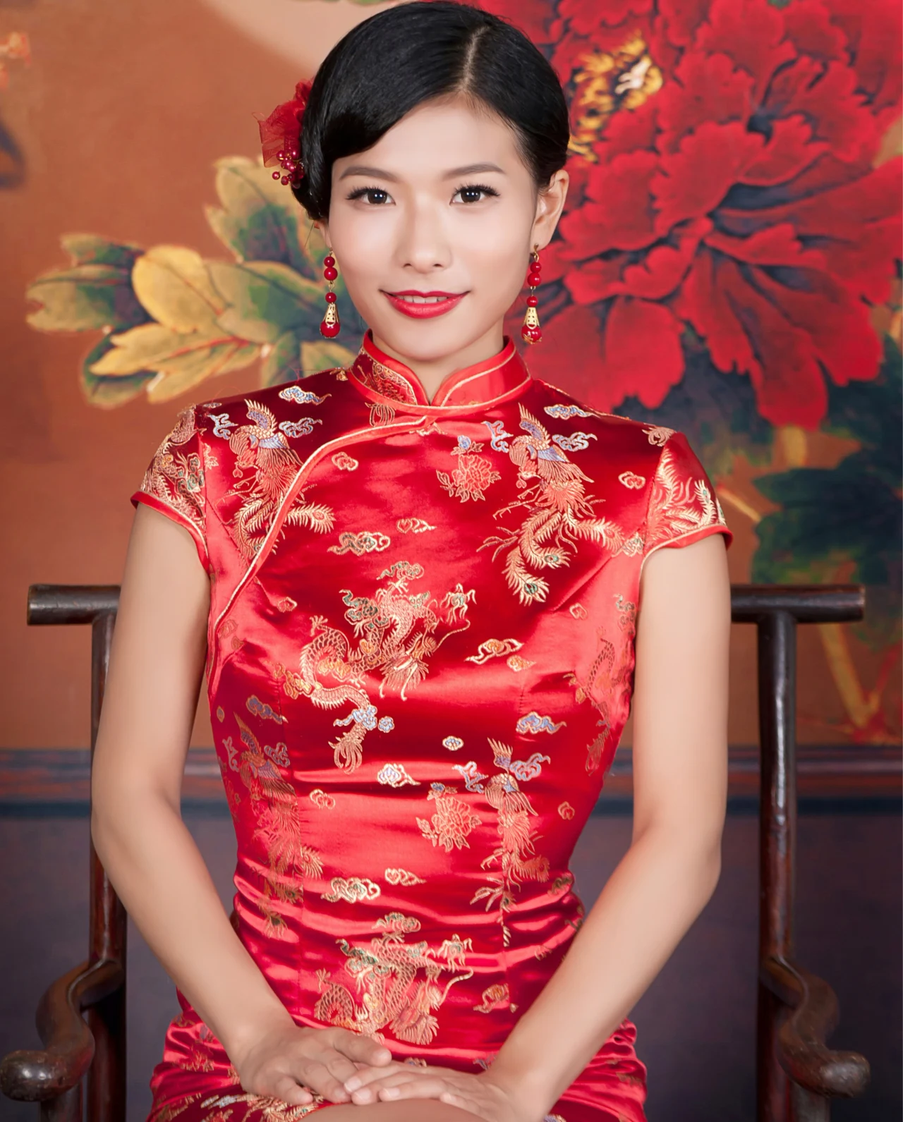 Chińska panna młoda w tradycyjnym stroju