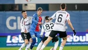 O której godzinie mecz Legia - Piast? Gdzie oglądać? [TRANSMISJA NA ŻYWO]