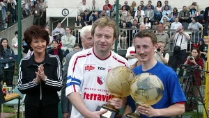 Małysz i Hannawald kontra Lubaszenko i Pazura. O tym meczu mówił cały kraj