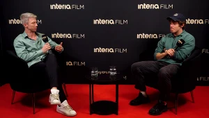 Sebastian Dela: „Miałem gigantyczne szczęście”. Aktor młodego pokolenia o występie w „Innego końca n