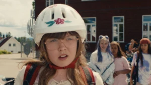 "Dancing Queen" [trailer]