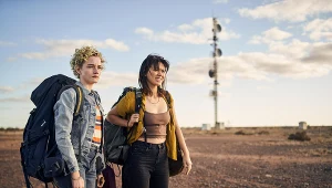 "The Royal Hotel" [trailer]