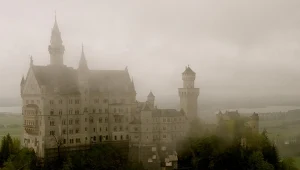 Zamieszkaj w polskim Nevermore