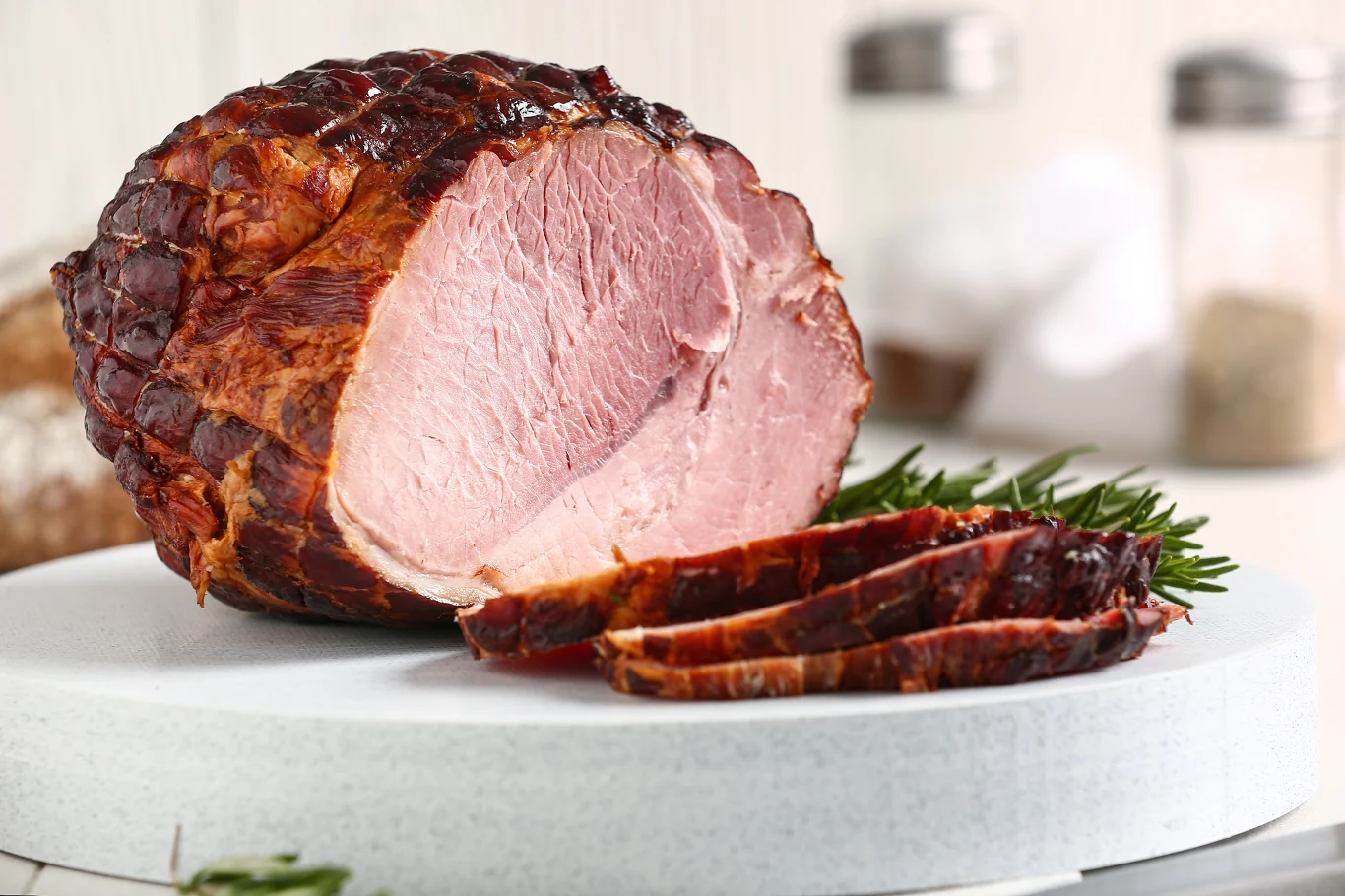 Jak zrobić domową szynkę? Jak zrobić domową szynkę?