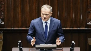 "Tutaj prezydent nie ma weta". Premier reaguje na kibicowską bandyterkę