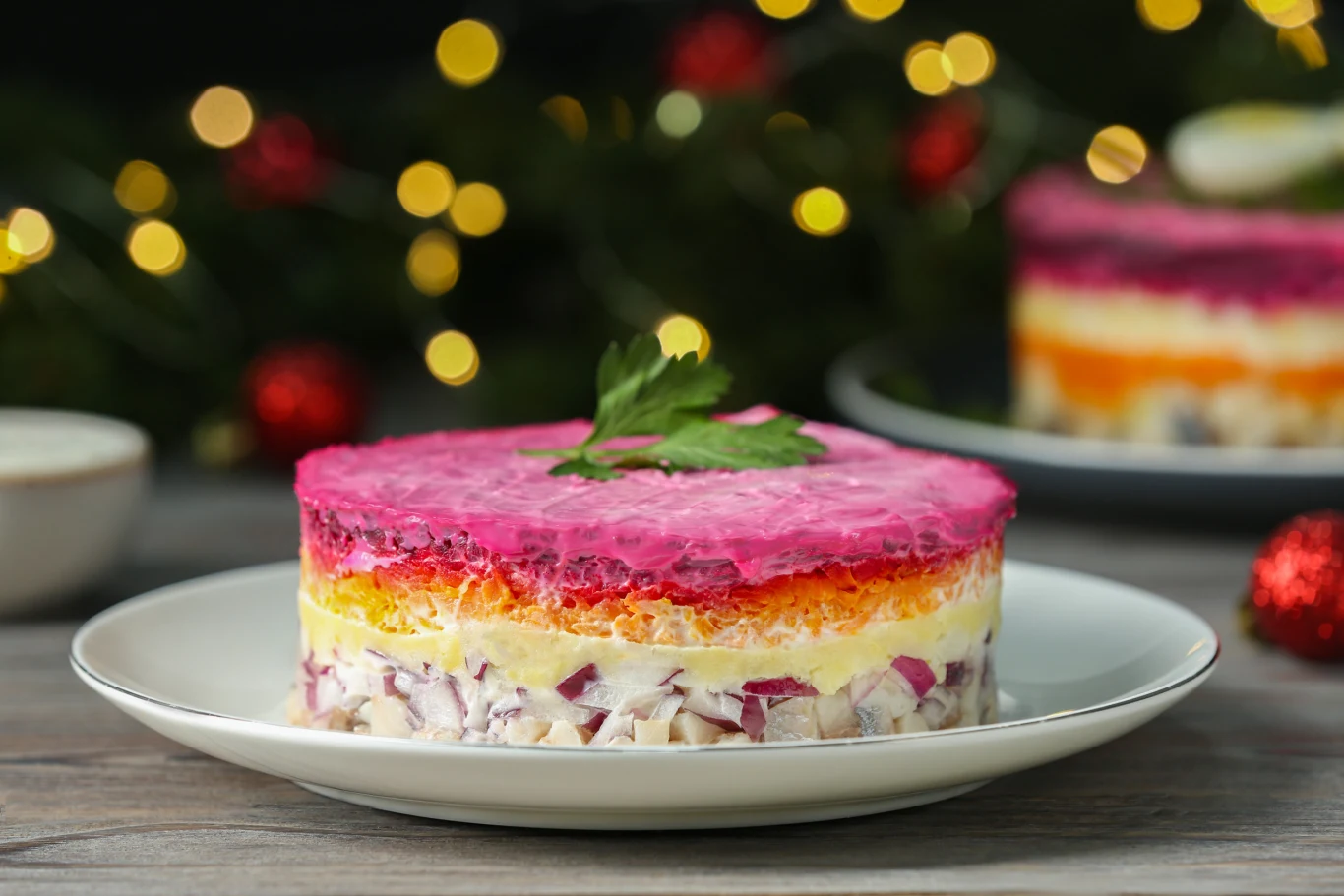 Śledzik pod pierzynką nazywany jest też szubą