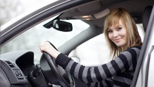 Boisz się? To pytanie słyszą najczęściej. Tak wygląda praca kobiet w taxi