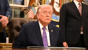 Według najnowszego sondażu IBRiS dla „Rzeczpospolitej” niemal dwie trzecie Polaków uważa politykę Trumpa za niekorzystną dla interesów naszego kraju