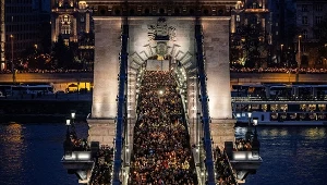 Tysiące Węgrów wyszło na ulice. Antyrządowy protest w Budapeszcie