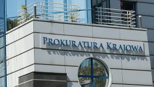 Pijany prokurator za kierownicą. Usłyszał zarzuty, grozi mu więzienie