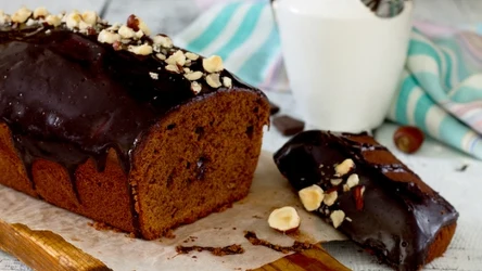 Szybki piernik z polewą czekoladową