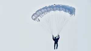 Tragedia we Włoszech. Spadochroniarze zderzyli się w powietrzu