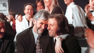 Wygrał z Edytą Górniak na Eurowizji 1994. Zamierza odesłać swoją statuetkę