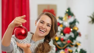 Elegancja w 15 minut. Świąteczne upięcia, idealne na Wigilię i rodzinne zdjęcia