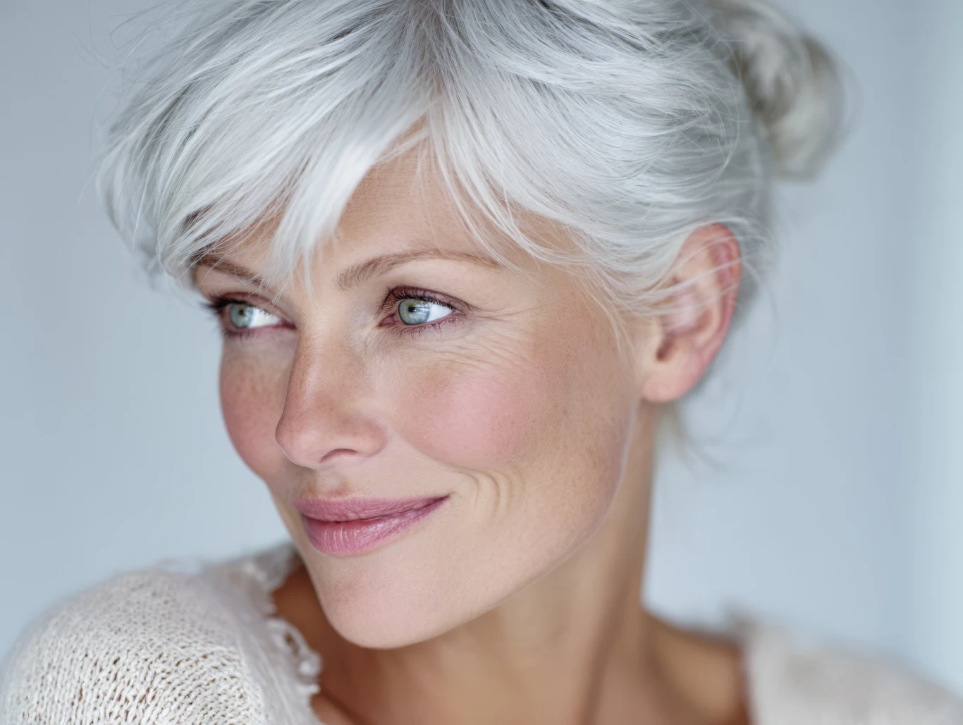 Siwe pasma są piękne, jeśli tony są czyste i błyszczące