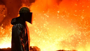 Polskie hutnictwo zbliża się do ściany. Rynek zalany stalą z zagranicy