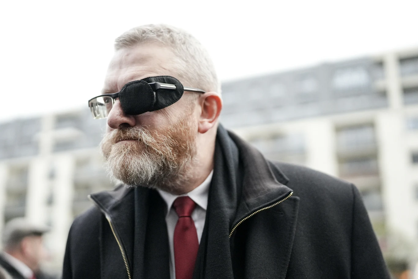 Partia Grzegorza Brauna na podium w sondażu OGB Partia Grzegorza Brauna na podium w sondażu OGB