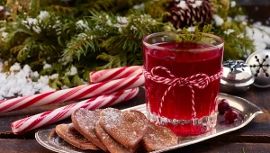 Ten prosty napój wygrywa z kompotem. Wspiera pracę jelit