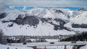 Tu pojeździsz na nartach zupełnie za darmo. Świetne trasy i gwarancja pogody 