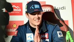 Pędził 120 km/h, doszło do wypadku. Śmigłowcem trafił do szpitala