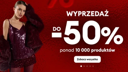 Ludzie ustawiają się w kolejkach przed otwarciem. Sinsay przyciąga gigantyczną promocją