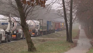 Sznur ciężarówek do przejścia z Ukrainą. Kolejka na kilka kilometrów
