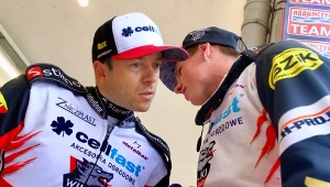 Ma za sobą świetny rok, a nie znalazł klubu. Teraz będzie ratownikiem za miliony