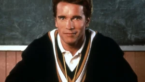 Arnold Schwarzenegger w filmie "Gliniarz w Przedszkolu"