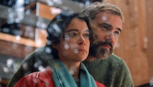 Tatiana Maslany i Rossif Sutherland w filmie "Bezpieczne miejsce"