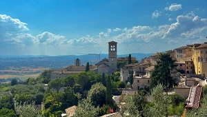 Asyż. Perła Umbrii, miasto św. Franciszka