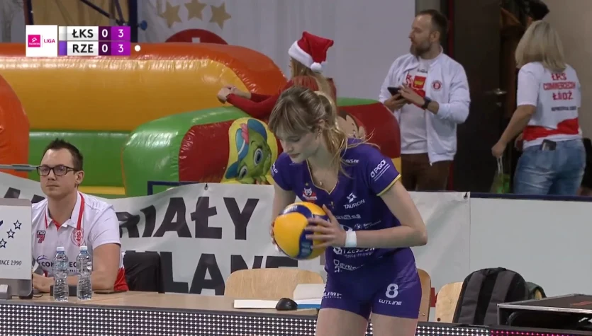 Asy serwisowe w meczu ŁKS Commercecon Łódź - Developres Rzeszów. WIDEO
