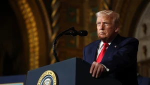 Trump grozi kolejnemu prezydentowi. "Niech pilnuje swojego tyłka"