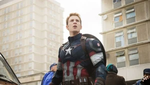 Chris Evans jako Kapitan Ameryka w filmie "Avengers: Czas Ultrona"