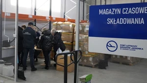 Prawie jedna czwarta paczek zatrzymana. Kurier nie dostarczy ich do domu