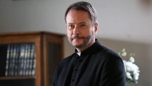 Ojciec Mateusz -  Odcinek 301: "Trudny powrót"