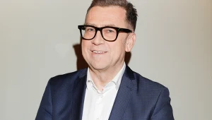 Maciej Orłoś osiągnął wiek emerytalny. Tyle może spodziewać się z ZUS-u