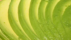 Awokado zawiera składniki korzystne dla zdrowia