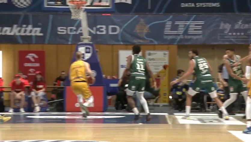 AMW Arka Gdynia - Legia Warszawa. Skrót meczu. WIDEO