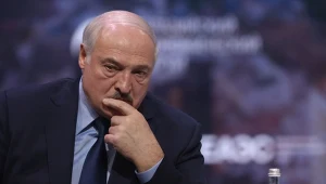 Wpadka Łukaszenki na lodowisku. Nagranie z jego udziałem obiegło sieć