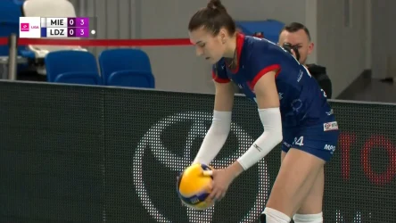 Asy serwisowe w meczu ITA TOOLS Stal Mielec - PGE Budowlani Łódź. WIDEO