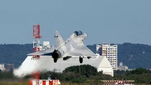 Chiny rozpoczęły wielkie manewry. Tajwan szykuje się do odparcia ewentualnego ataku 